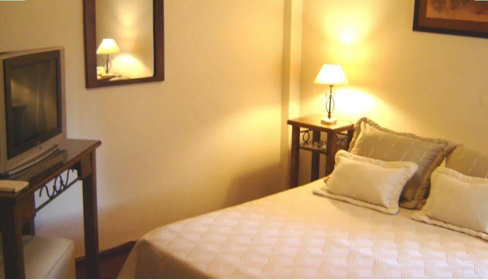 מנדוזה Hotel Ariosto מראה חיצוני תמונה